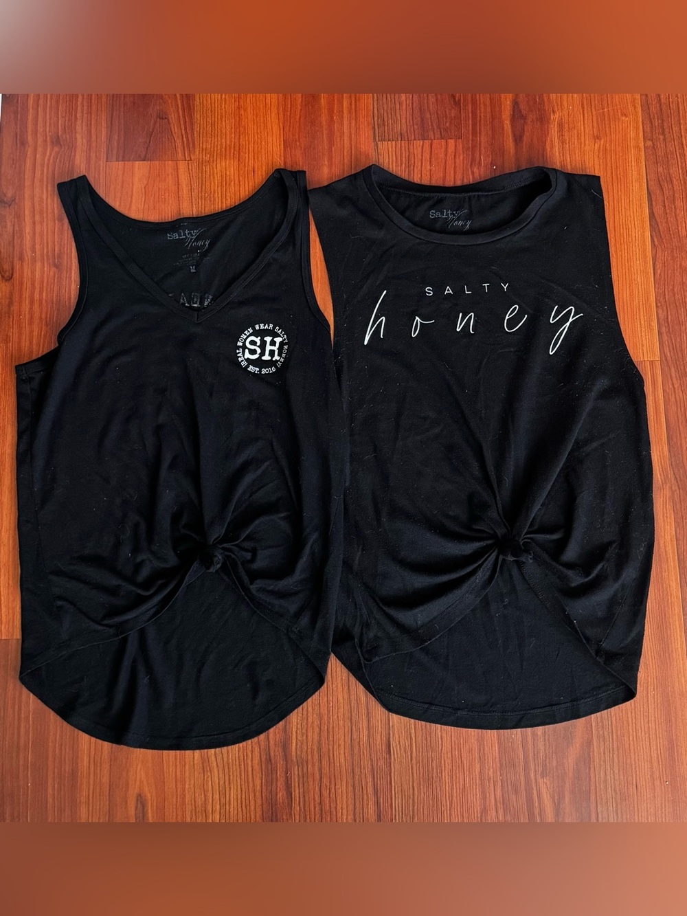 Salty Honey Women's Black Knotted Graphic Tank Top bundle